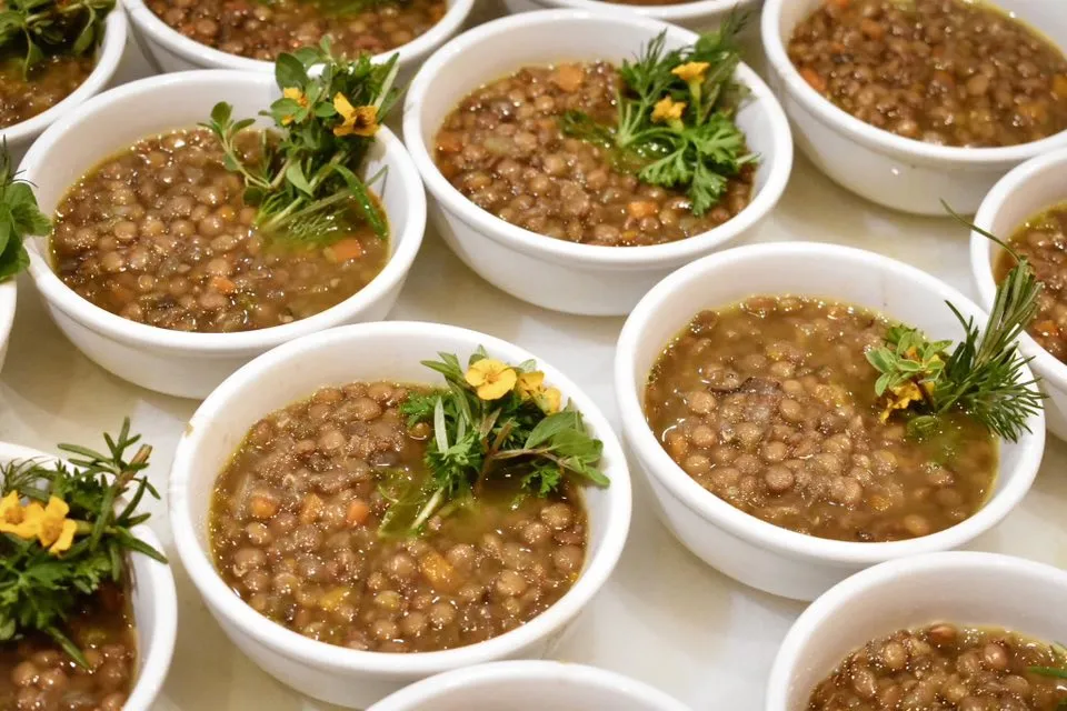 5711920811408525691280968825789721869983812n