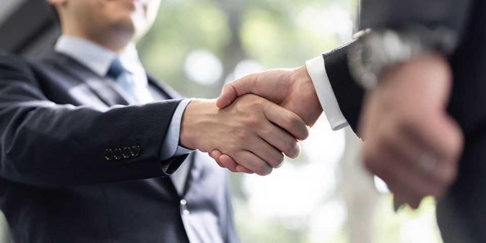 hand shake for successful negotiation