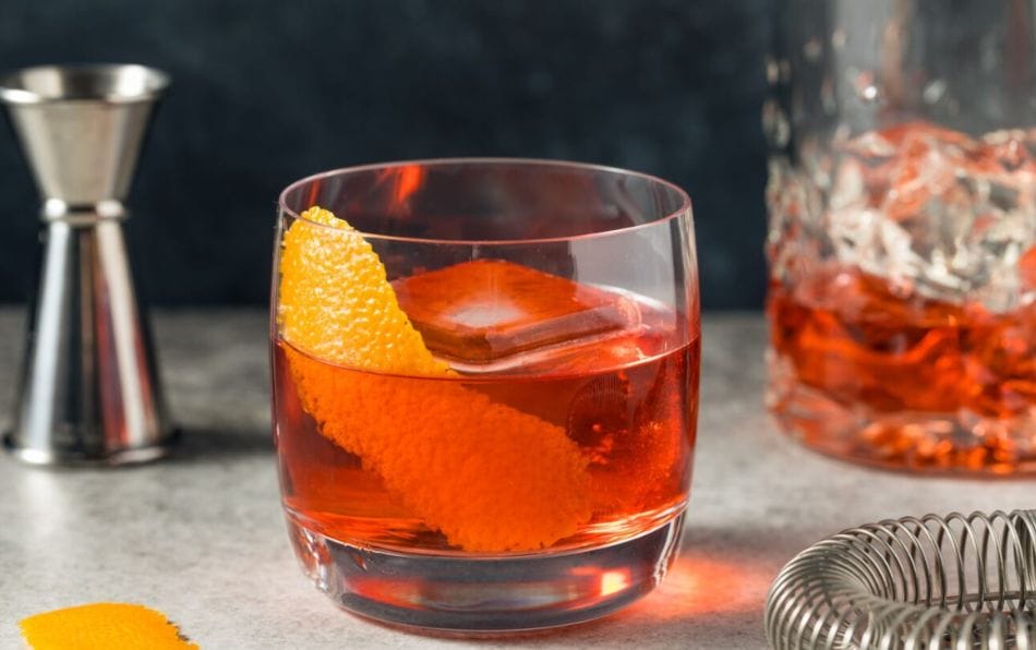 a negroni cocktail