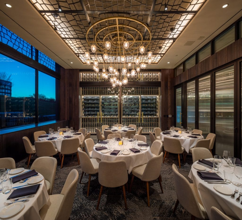 Perry's Steakhouse and Grille's interior