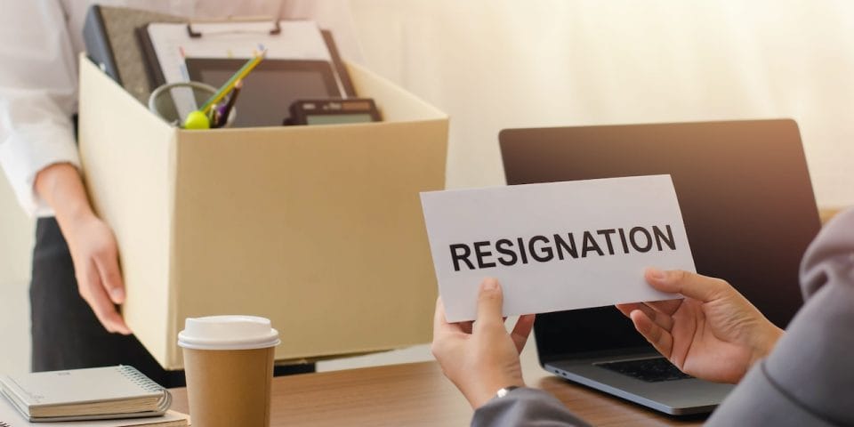 employee sending resignation letter