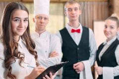 which las vegas restaurants give high pay to managers main photo