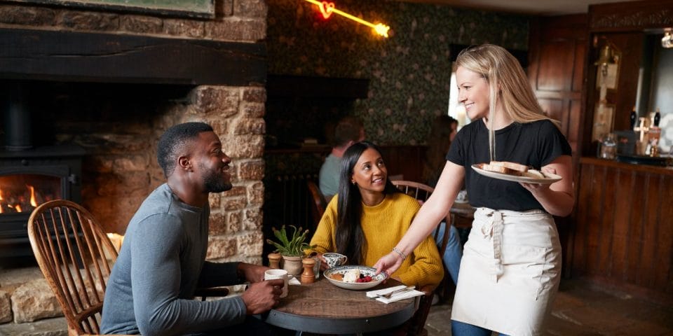 restaurant guest service guide